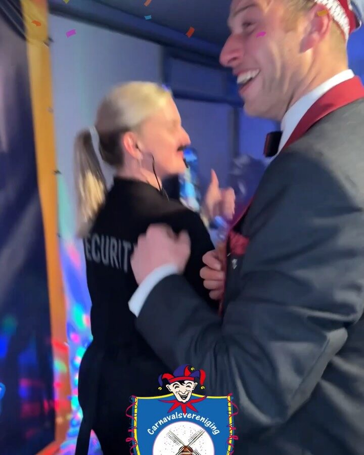 Instagram post from photoboothhurencom. This post is in position 4.