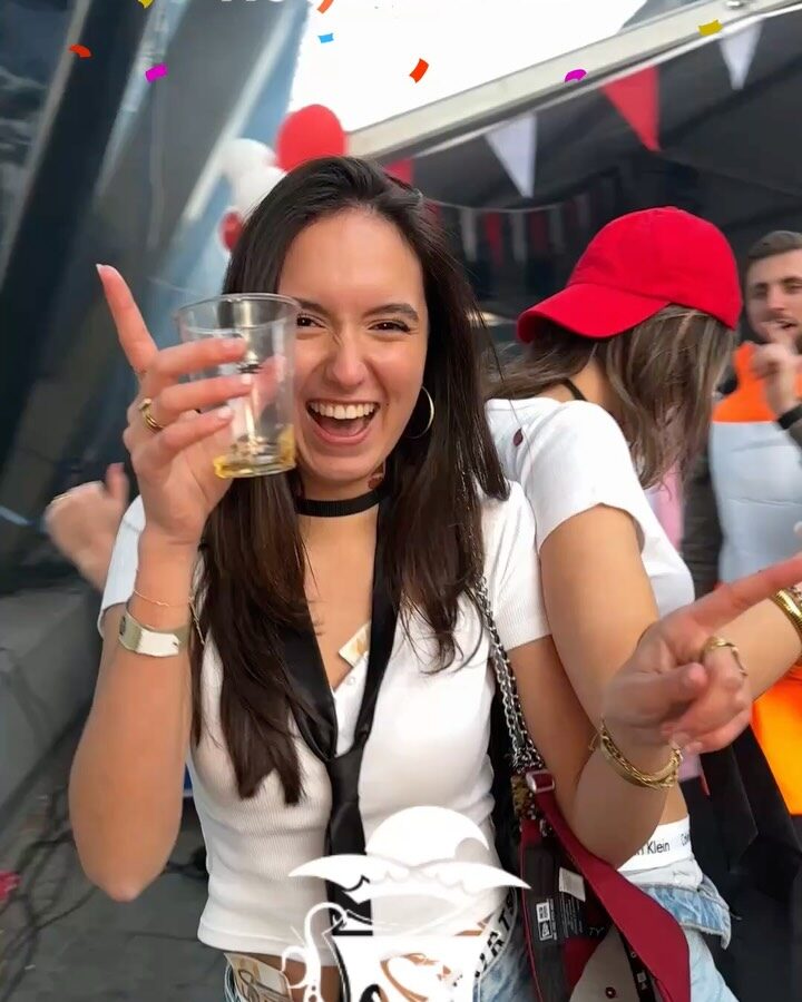 Instagram post from photoboothhurencom. This post is in position 1.