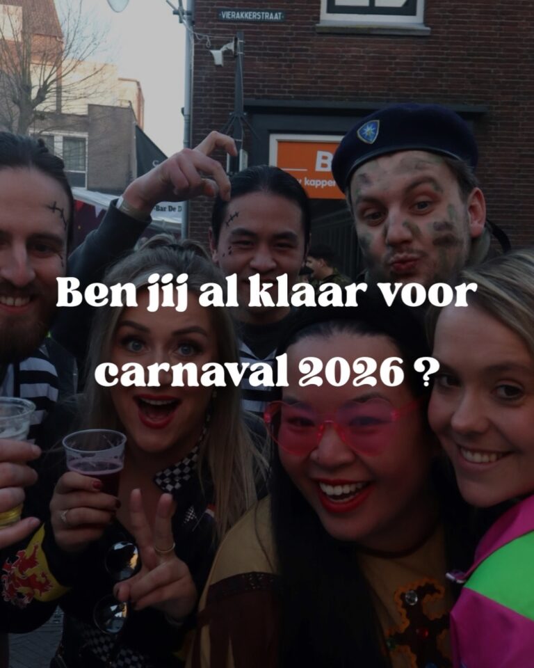 Instagram post from photoboothhurencom. This post is in position 4.